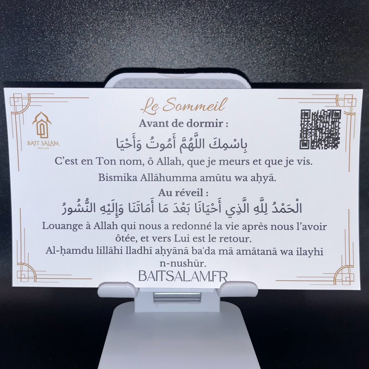8 stickers d’invocation avec QR code sur fond blanc